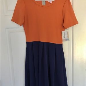 LuLaRoe NWT Amelia Dress small